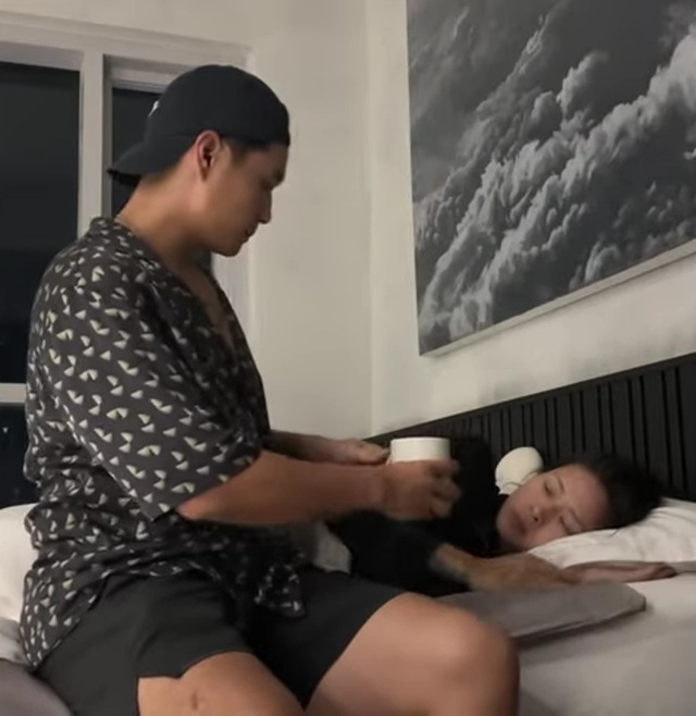 Ngô Thanh Vân bật khóc vì chịu áp lực sinh con cho chồng kém 11 tuổi: "Tôi bế tắc"- Ảnh 1. Ngô Thanh Vân bật khóc vì chịu áp lực sinh con cho chồng kém 11 tuổi: "Tôi bế tắc"- Ảnh 1.