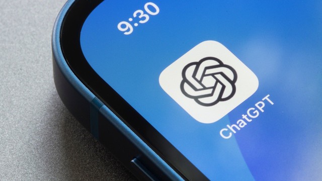 Tôi hỏi Gemini khi ChatGPT sập, dùng chatbot nào miễn phí mà hiệu quả cao?- Ảnh 2. Tôi hỏi Gemini khi ChatGPT sập, dùng chatbot nào miễn phí mà hiệu quả cao?- Ảnh 2.