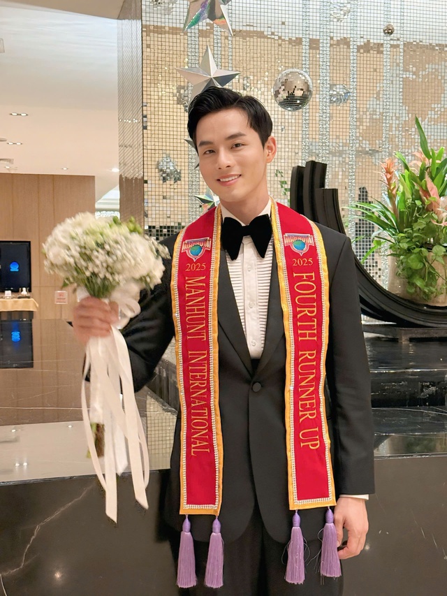 Người mẫu Vũ Linh đoạt Á vương 4 tại Manhunt International 2025- Ảnh 3. Người mẫu Vũ Linh đoạt Á vương 4 tại Manhunt International 2025- Ảnh 3.