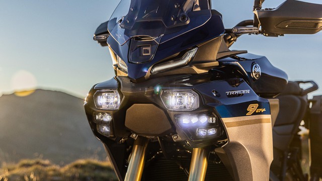 Yamaha giới thiệu công nghệ đèn pha Matrix LED đầu tiên trên xe máy: Bước ngoặt công nghệ cho an toàn ban đêm- Ảnh 3. Yamaha giới thiệu công nghệ đèn pha Matrix LED đầu tiên trên hi88 com máy: Bước ngoặt công nghệ cho an toàn ban đêm- Ảnh 3.