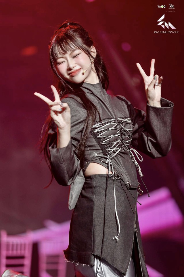 Lộ diện Em Xinh Say Hi hot nhất hiện tại, vượt qua cả Bích Phương, Phương Ly lẫn Miu Lê!- Ảnh 5. Lộ diện Em Xinh Say nhà cái hi88 hot nhất nhà cái hi88ện tại, vượt qua cả Bích Phương, Phương Ly lẫn Miu Lê!- Ảnh 5.