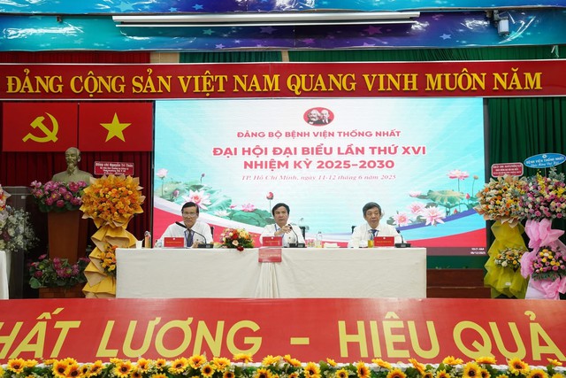 Đoàn Chủ tịch Đại hội. Đoàn Chủ tịch Đại hội.