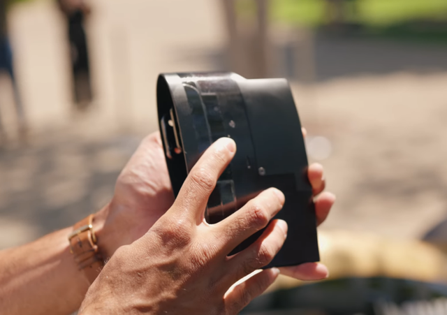 Apple chế tạo camera đặc biệt dựa trên linh kiện iPhone để ghi hình bộ phim bom tấn