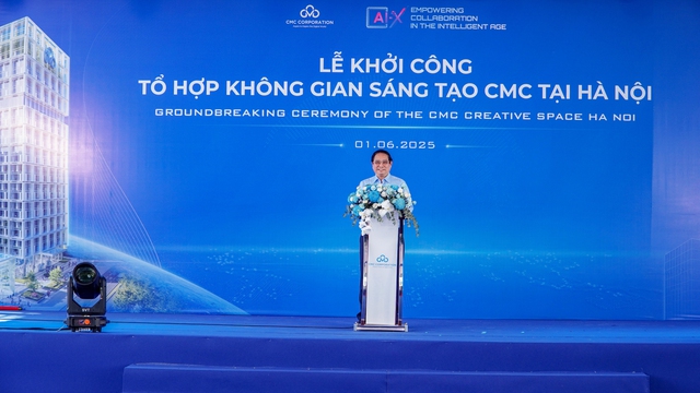 Thủ tướng Chính phủ chúc mừng dự án Tổ hợp không gian sáng tạo CMC- CCS Hà Nội. Thủ tướng Chính phủ chúc mừng dự án Tổ hợp không gian sáng tạo CMC- CCS Hà Nội.