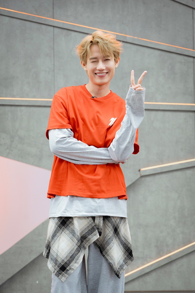 Mỹ nam Lật Mặt 8 được T&oacute;c Ti&ecirc;n hết l&ograve;ng săn đ&oacute;n l&agrave; ai?- Ảnh 1.