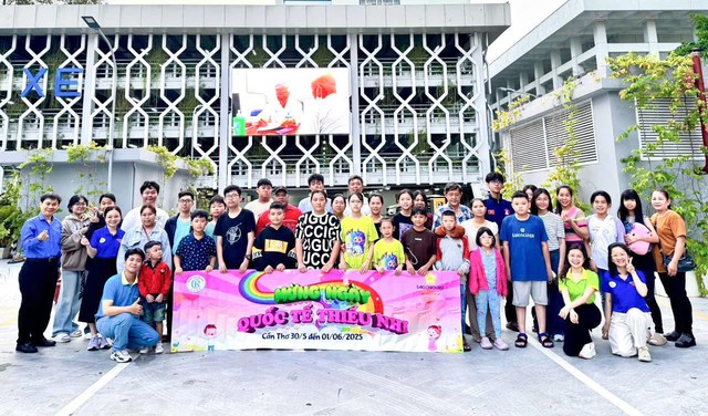 Mùa hè đặc biệt – gửi yêu thương, gieo hy vọng- Ảnh 5. Mùa hè đặc biệt – gửi yêu thương, gieo hy vọng- Ảnh 5.