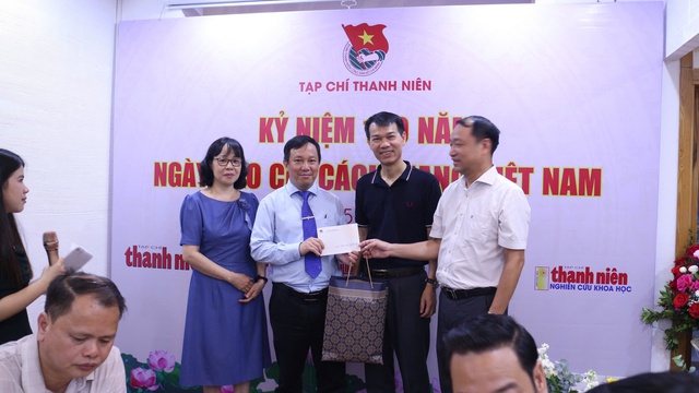 Tạp chí Thanh niên tổ chức kỷ niệm 100 năm Ngày Báo chí cách mạng Việt Nam- Ảnh 6. Tạp chí Thanh niên tổ chức kỷ niệm 100 năm Ngày Báo chí cách mạng Việt Nam- Ảnh 6.