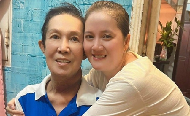 Con gái nuôi ngồi tại phòng cố NSƯT Vũ Linh: "Tôi không cần những thứ đó"- Ảnh 2. Con gái nuôi ngồi tại phòng cố NSƯT Vũ Linh: "Tôi không cần những thứ đó"- Ảnh 2.