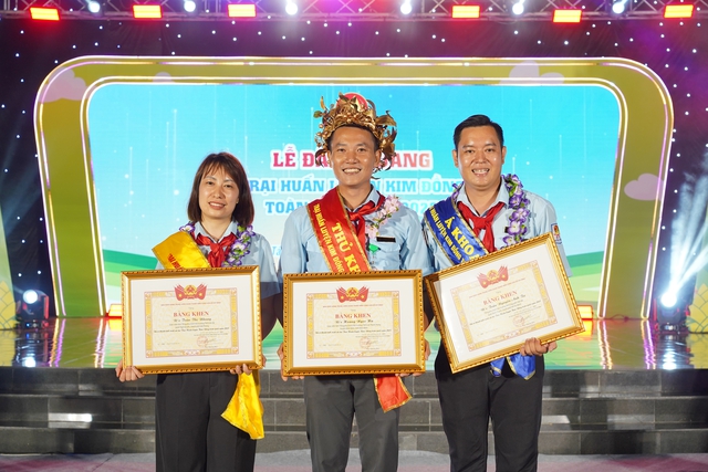 hi88 gg Giải thưởng “Cánh én hồng” và đăng quang Trại Huấn luyện Kim Đồng toàn quốc năm 2025- Ảnh 3.