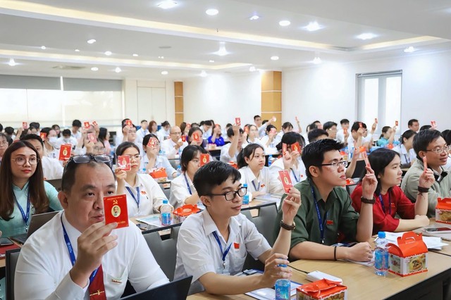 Những bước phát triển mang tính nền tảng đã góp phần khẳng định vai trò và vị thế ngày càng vững chắc của Nhà trường trong hệ thống giáo dục đại học và lĩnh vực khoa học sức khỏe. Những bước phát triển mang tính nền tảng đã góp phần khẳng định vai trò và vị thế ngày càng vững chắc của Nhà trường trong hệ thống giáo dục đại học và lĩnh vực khoa học sức khỏe.