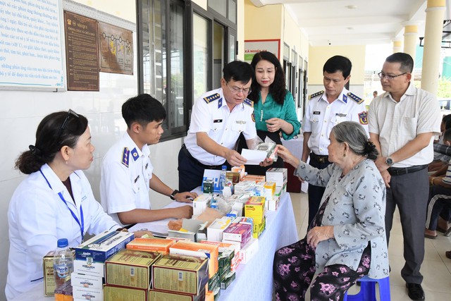 'Vùng Cảnh sát biển 2: Sẵn sàng tổ chức thành công Đại hội lần thứ V, nhiệm kỳ 2025 - 2030
- Ảnh 4.'