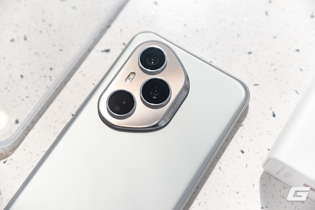 Lần đầu tiên: Smartphone tầm trung mà AI còn nhiều hơn cả flagship- Ảnh 7. Lần đầu tiên: Smartphone tầm trung mà AI còn nhiều hơn cả flagship- Ảnh 7.