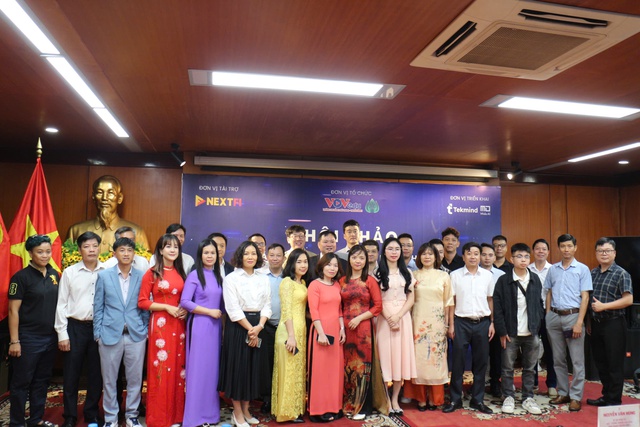 Hội thảo Phát triển nguồn lực và Lễ ký kết hợp tác về đổi mới sáng tạo với trí tuệ nhân tạo (AI)- Ảnh 9. Hội thảo Phát triển nguồn lực và Lễ ký kết hợp tác về đổi mới sáng tạo với trí tuệ nhân tạo (AI)- Ảnh 9.