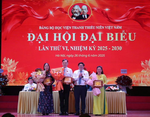Đại hội Đại biểu Đảng bộ Học viện Thanh thiếu niên Việt Nam lần thứ VI, nhiệm kỳ 2025 - 2030- Ảnh 7. Đại hội Đại biểu Đảng bộ Học viện Thanh thiếu niên Việt Nam lần thứ VI, nhiệm kỳ 2025 - 2030- Ảnh 7.
