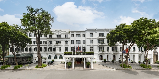 Không gian đặc biệt tại khách sạn 124 năm tuổi ở Hà Nội: Trưng bày kỷ vật của "Vua hề Sác-lô" Charlie Chaplin được sưu tầm từ khắp nơi trên thế giới- Ảnh 4. Không gian đặc biệt tại khách sạn 124 năm tuổi ở Hà Nội: Trưng bày kỷ vật của "Vua hề Sác-lô" Charlie Chaplin được sưu tầm từ khắp nơi trên thế giới- Ảnh 4.