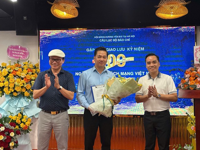 Hội đồng hương Yên Bái tại Hà Nội công bố thành lập Câu lạc bộ Báo chí Yên Bái- Ảnh 5. Hội đồng hương Yên Bái tại Hà Nội công bố thành lập Câu lạc bộ Báo chí Yên Bái- Ảnh 5.