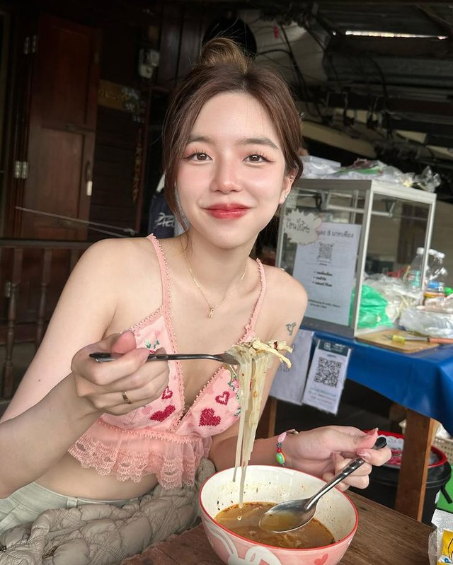 Thứ rau hay bị bỏ trong bún bò lại là kho báu chống lão hoá, giúp da dẻ hồng hào- Ảnh 1. Thứ rau hay bị bỏ trong bún bò lại là kho báu chống lão hoá, giúp da dẻ hồng hào- Ảnh 1.