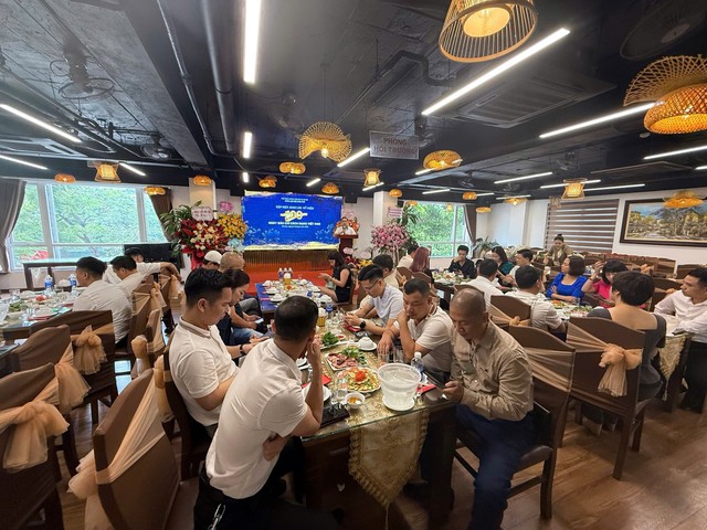 Hội đồng hương Yên Bái tại Hà Nội công bố thành lập Câu lạc bộ Báo chí Yên Bái- Ảnh 1. Hội đồng hương Yên Bái tại Hà Nội công bố thành lập Câu lạc bộ Báo chí Yên Bái- Ảnh 1.