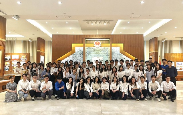 Sinh viên Chính trị học VNU-USSH: Khai phá giới hạn bản thân từ môi trường học tập năng động- Ảnh 2. Sinh viên Chính trị học VNU-USSH: Khai phá giới hạn bản thân từ môi trường học tập năng động- Ảnh 2.