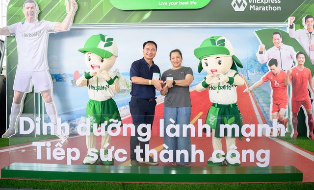 Giải chạy VnExpress Marathon Hạ Long khuyến khích lối sống năng động lành mạnh trong cộng đồng- Ảnh 2. Giải chạy VnExpress Marathon Hạ Long khuyến khích lối sống năng động lành mạnh trong cộng đồng- Ảnh 2.