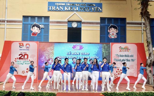 Văn nghệ Lễ khai mạc và ra quân chiến dịch tình nguyện hi88.con phượng đỏ lần thứ 20 - năm 2025.