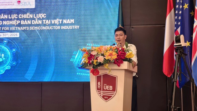 Hội thảo quốc tế “Quản trị nguồn nhân lực chiến lược trong phát triển ngành công nghiệp bán dẫn tại Việt Nam”- Ảnh 11. Hội thảo quốc tế “Quản trị nguồn nhân lực chiến lược trong phát triển ngành công nghiệp bán dẫn tại Việt Nam”- Ảnh 11.