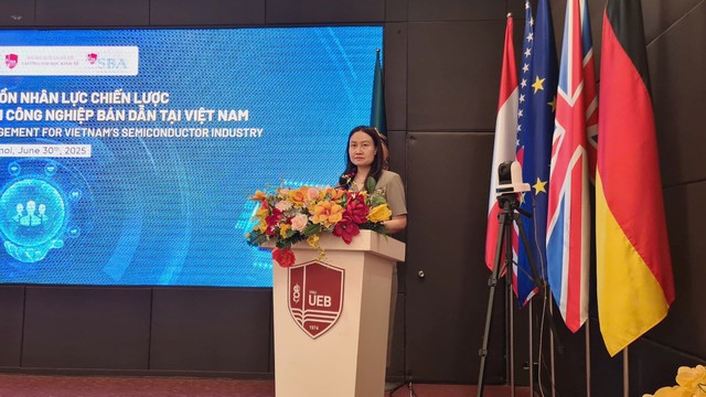 Hội thảo quốc tế “Quản trị nguồn nhân lực chiến lược trong phát triển ngành công nghiệp bán dẫn tại Việt Nam”- Ảnh 2. Hội thảo quốc tế “Quản trị nguồn nhân lực chiến lược trong phát triển ngành công nghiệp bán dẫn tại Việt Nam”- Ảnh 2.