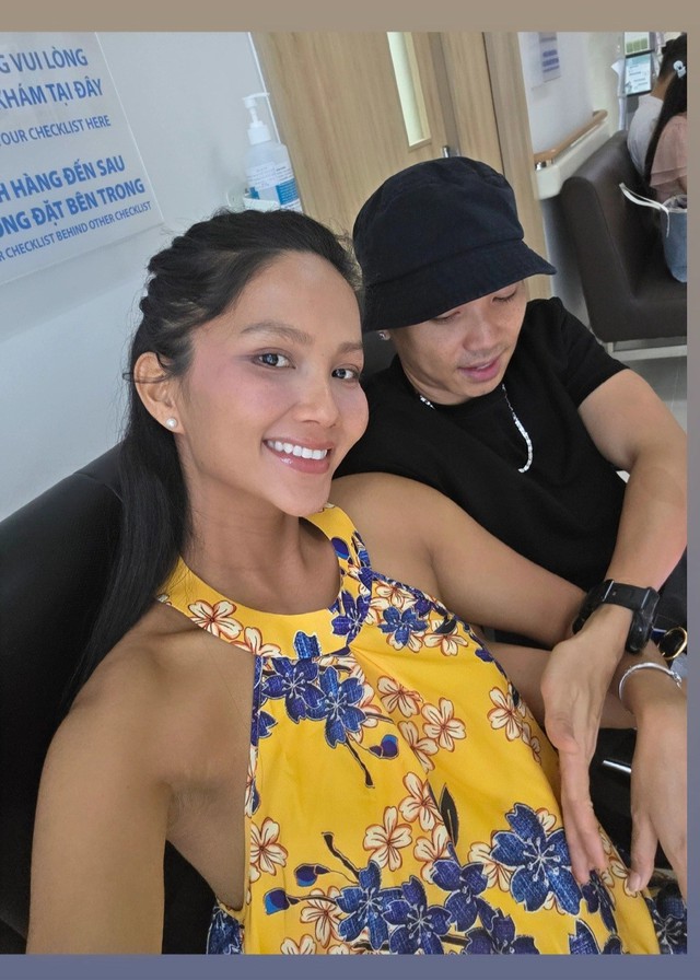 Mẹ bầu H'Hen Niê kể khổ chuyện mong ngóng trong thai kỳ nhưng nhiều lần không thành công- Ảnh 1.