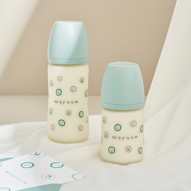 Trend nuôi con mới của mẹ hiện đại: Sẵn sàng chi tiền vào các dòng bình thủy tinh đắt tiền- Ảnh 2.