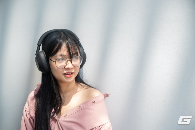 Trải nghiệm nhanh Sony WH-1000XM6: Chống ồn đỉnh, chất âm hay, đeo “sướng” tai nhưng vẫn có điểm cần chú ý- Ảnh 25. Trải nghiệm nhanh Sony WH-1000XM6: Chống ồn đỉnh, chất âm hay, đeo “sướng” tai nhưng vẫn có điểm cần chú ý- Ảnh 25.