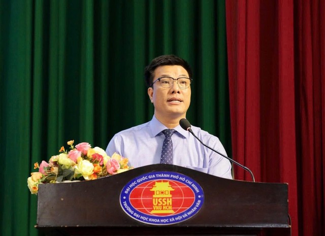 PGS.TS Lưu Văn Quyết được bổ nhiệm làm Phó Hiệu trưởng Trường ĐH Khoa học Xã hội và Nhân văn.
