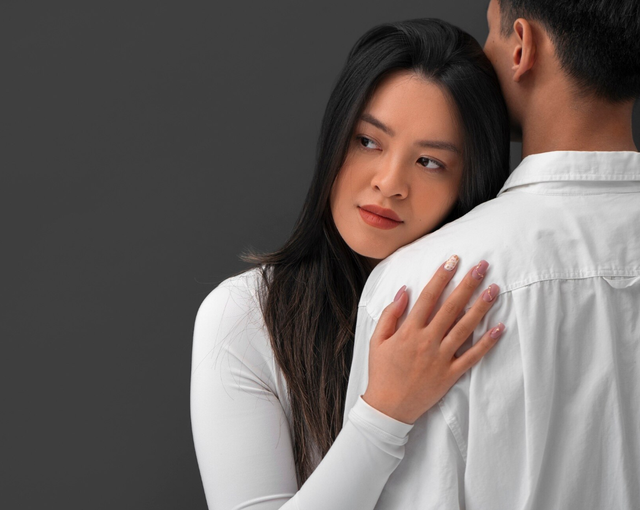 Người yêu rủ tôi đi Phú Quốc, tôi hí hửng tưởng được bao trọn gói, ai ngờ vừa đặt vé xong thì thái độ của hi88.com là gì khiến tôi lo sợ- Ảnh 1.
