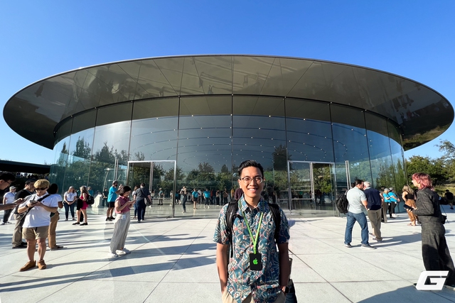 Thư mời điện tử của sự kiện Apple đã thay đổi ra sao sau từng năm?- Ảnh 1. Thư mời điện tử của sự kiện Apple đã thay đổi ra sao sau từng năm?- Ảnh 1.
