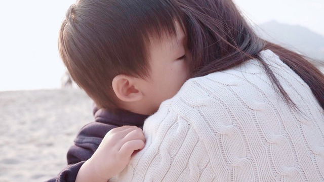7 dấu hiệu của một đứa trẻ lớn lên với trái tim 7 dấu hiệu của một đứa trẻ lớn lên với trái tim