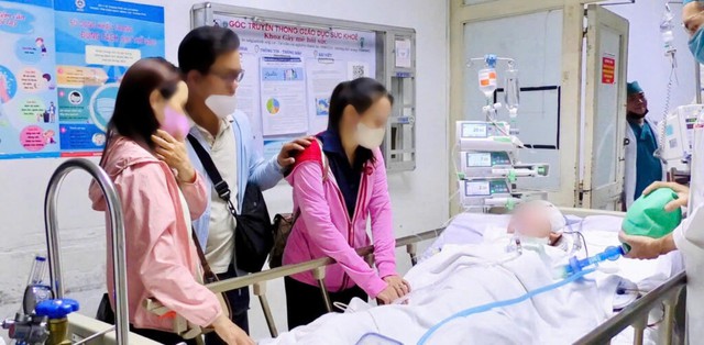 Hồi sinh sự sống từ trái tim nhân ái: Nghĩa cử cao đẹp tại Bệnh viện Nhân dân Gia Định- Ảnh 3. Hồi sinh sự sống từ trái tim nhân ái: Nghĩa cử cao đẹp tại Bệnh viện Nhân dân Gia Định- Ảnh 3.