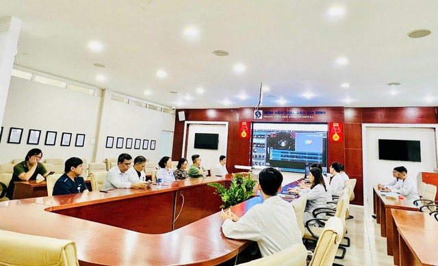 Hồi sinh sự sống từ trái tim nhân ái: Nghĩa cử cao đẹp tại Bệnh viện Nhân dân Gia Định- Ảnh 1. Hồi sinh sự sống từ trái tim nhân ái: Nghĩa cử cao đẹp tại Bệnh viện Nhân dân Gia Định- Ảnh 1.
