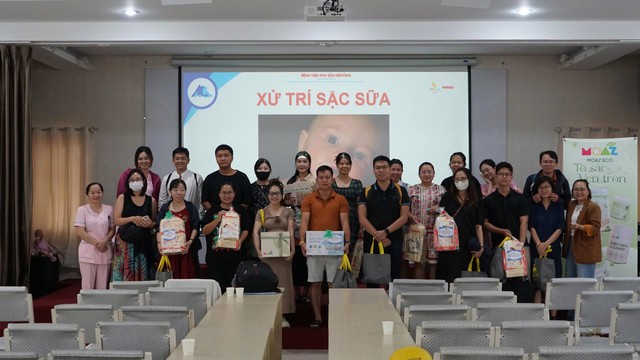 Bệnh viện Phụ sản MêKông RỘN RÀNG VỚI LỚP TIỀN SẢN CHUYÊN ĐỀ “CẤP CỨU SẶC SỮA- Ảnh 5. Bệnh viện Phụ sản MêKông RỘN RÀNG VỚI LỚP TIỀN SẢN CHUYÊN ĐỀ “CẤP CỨU SẶC SỮA- Ảnh 5.