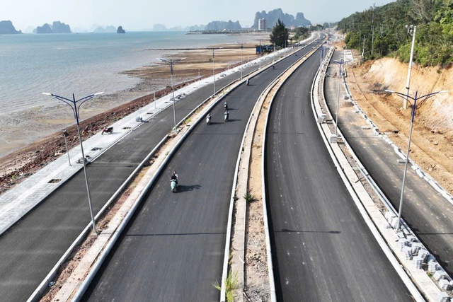 Quảng Ninh:điều chỉnh tăng vốn đầu tư Dự án giao thông Vân Đồn lên hơn 2.190 tỷ đồng- Ảnh 2. Quảng Ninh:điều chỉnh tăng vốn đầu tư Dự án giao thông Vân Đồn lên hơn 2.190 tỷ đồng- Ảnh 2.