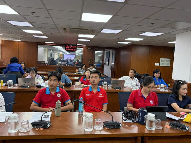 Tọa đàm "Thời tuổi trẻ của cố luật sư Nguyễn Hữu Thọ" - Ảnh 4. Tọa đàm "Thời tuổi trẻ của cố luật sư Nguyễn Hữu Thọ" - Ảnh 4.
