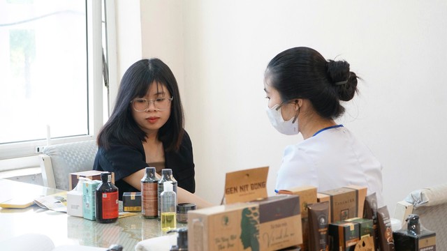 Sôi nổi lớp học tiền sản với chủ đề: “Phòng ngừa băng huyết sau sanh” tại Bệnh viện Phụ sản Mêkông- Ảnh 3. Sôi nổi lớp học tiền sản với chủ đề: “Phòng ngừa băng huyết sau sanh” tại Bệnh viện Phụ sản Mêkông- Ảnh 3.