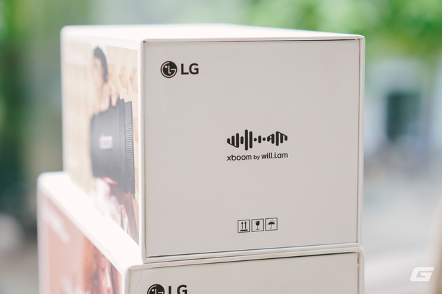 Đánh giá LG xboom Grab và Bouce: Những "bữa tiệc di động" mang phong cách will.i.am- Ảnh 3.