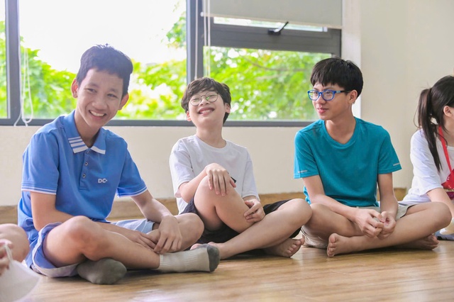 Cùng Teen Ams xây dựng trại hè: Toả sáng những mơ ước bé thơ- Ảnh 7. Cùng Teen Ams xây dựng trại hè: Toả sáng những mơ ước bé thơ- Ảnh 7.