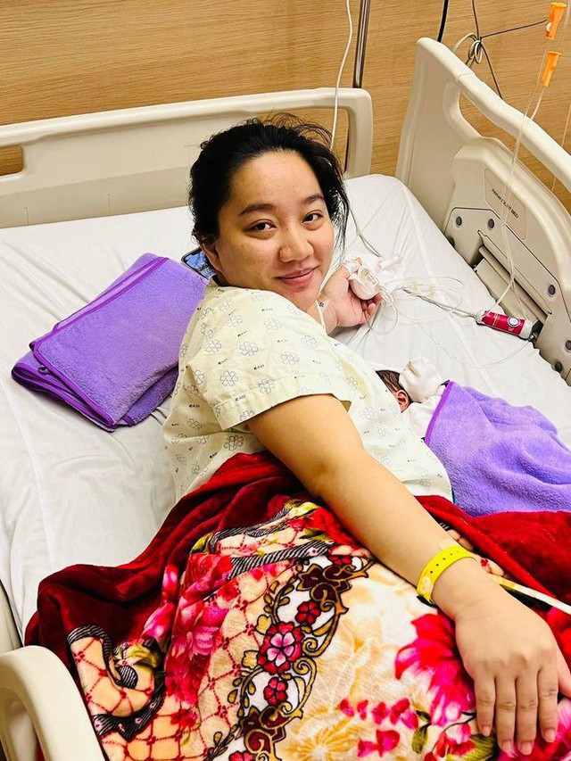 3 lần vượt cạn của vợ sao nam hơn 7 triệu follow: Chốt sổ đẻ phòng tổng thống mà mở màn 3 lần vượt cạn của vợ sao nam hơn 7 triệu follow: Chốt sổ đẻ phòng tổng thống mà mở màn