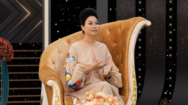 Nữ ca sĩ bị đồn tai biến qua đời: "Tôi cầm 5 triệu về nhà mà run rẩy"- Ảnh 1.