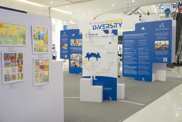 Triển lãm tranh từ trẻ khuyết tật “Embrace Diversity 2025”: Khi sự khác biệt dệt nên thế giới- Ảnh 8.