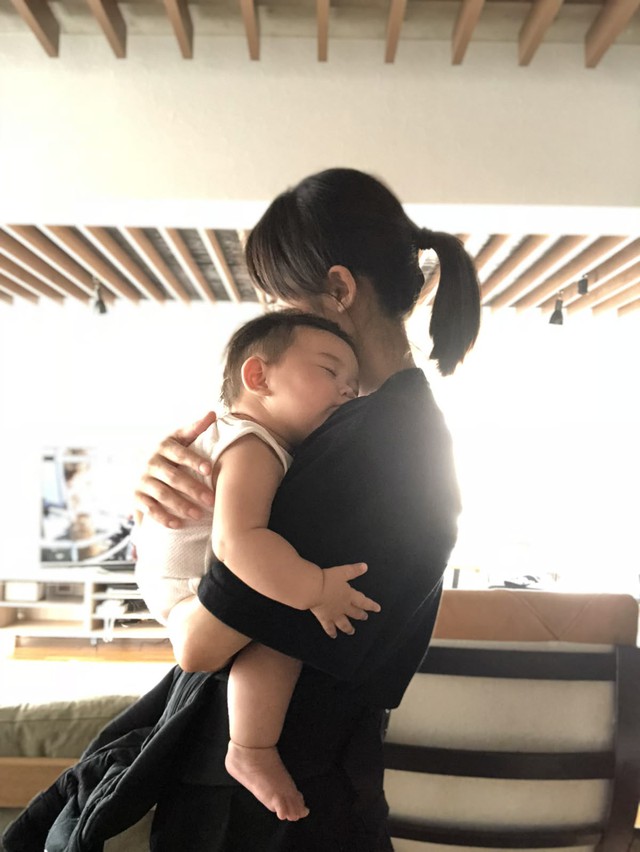 Kiếm 50 triệu/tháng nhưng lưỡng lự trước chiếc váy 600k: Từ khi có gia đình, tôi không dám tiêu chính đồng tiền mình làm ra- Ảnh 4. Kiếm 50 triệu/tháng nhưng lưỡng lự trước chiếc váy 600k: Từ khi có gia đình, tôi không dám tiêu chính đồng tiền mình làm ra- Ảnh 4.
