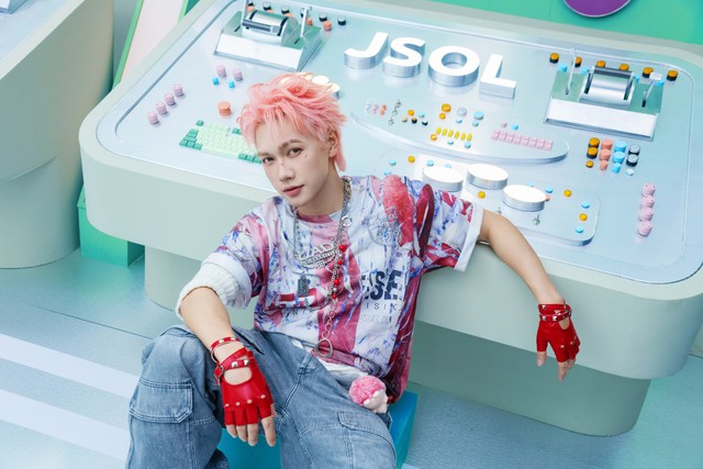 JSOL tán tỉnh Lâm Thanh Mỹ, "thả thính" tung trời cùng dàn "Anh trai say hi" trong MV mới
- Ảnh 8. JSOL tán tỉnh Lâm Thhi88. com Mỹ, "thả thính" tung trời cùng dàn "Anh trai say hi" trong MV mới
- Ảnh 8.