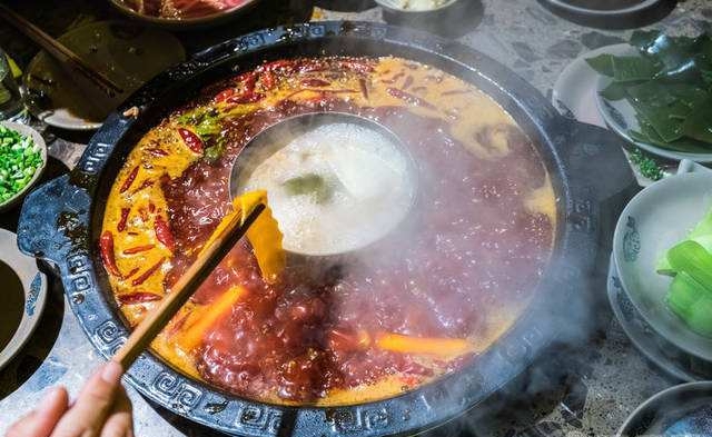 Ba thế hệ trong một gia đình cùng mắc ung thư, bác sĩ tiết lộ: Thói quen ăn "chết người" này chính là nguyên nhân- Ảnh 3. Ba thế hệ trong một gia đình cùng mắc hi88.con thư, bác sĩ tiết lộ: Thói quen ăn "chết người" này chính là nguyên nhân- Ảnh 3.
