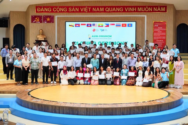 76 sinh viên đến từ 24 trường đại học của 8 quốc gia ASEAN đã có những trải nghiệm thú vị tại Trại hè truc tiep bong da vtv6.