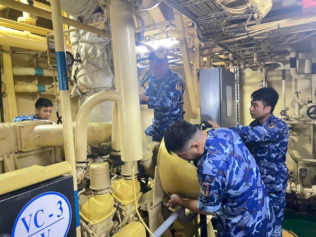 Bộ Tư lệnh Vùng Cảnh sát biển 2 chuẩn bị chu đáo cho Hội thi tàu, xuồng, xe tốt năm 2025- Ảnh 2. Bộ Tư lệnh Vùng Cảnh sát biển 2 chuẩn bị chu đáo cho Hội thi tàu, xuồng, xe tốt năm 2025- Ảnh 2.